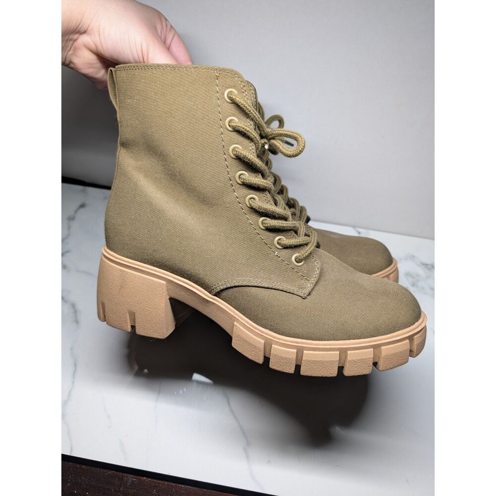 Universal Thread Women's Kolbi Combat Boots